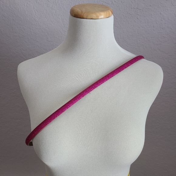 belt - Picture 2 of 3